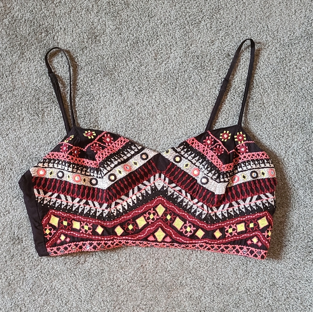 Guess Crop Top